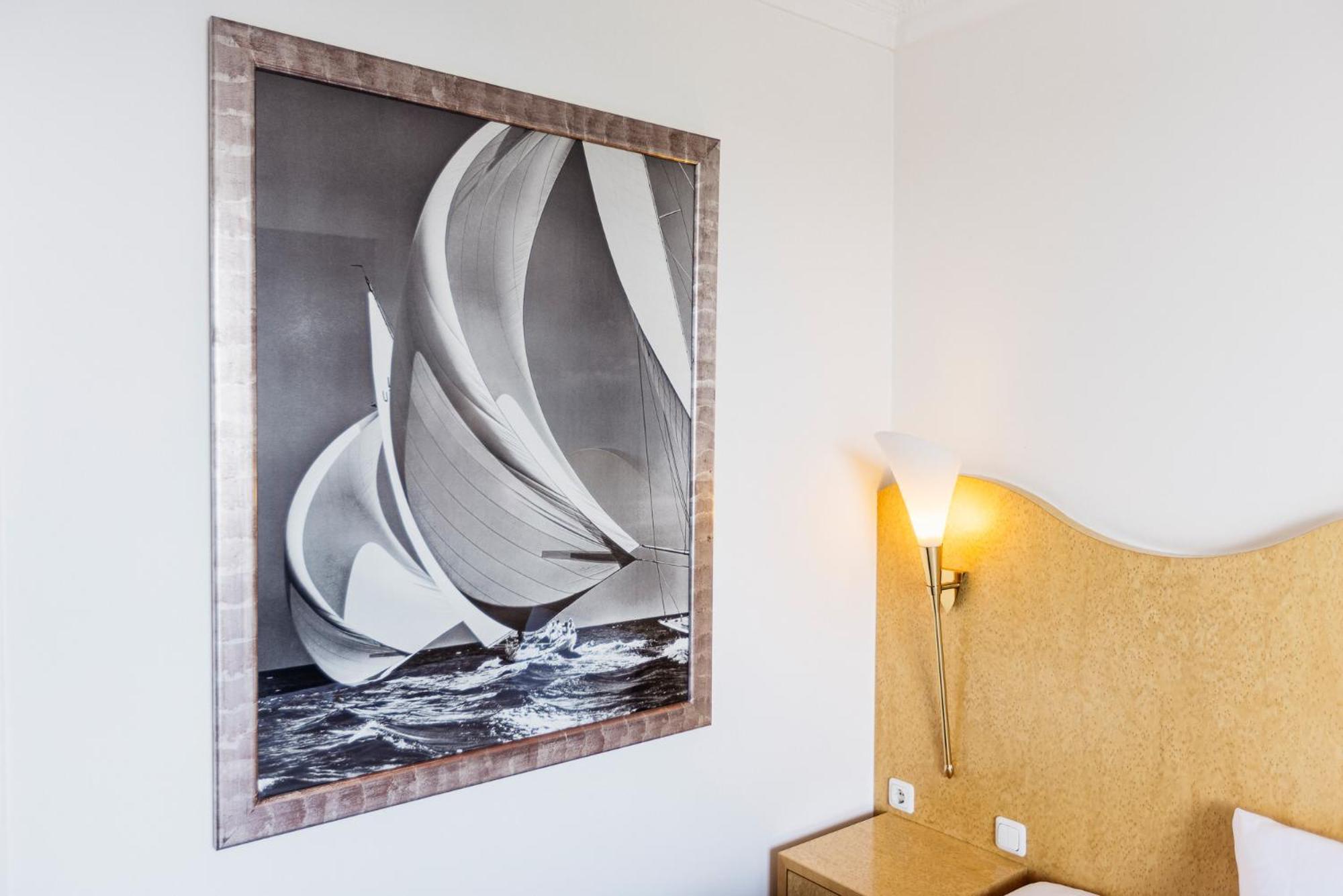 Vitalia Seehotel Bad Segeberg Oda fotoğraf